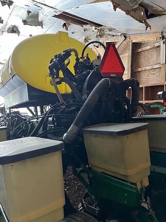 Image of Harvest International 16R30 equipment image 1
