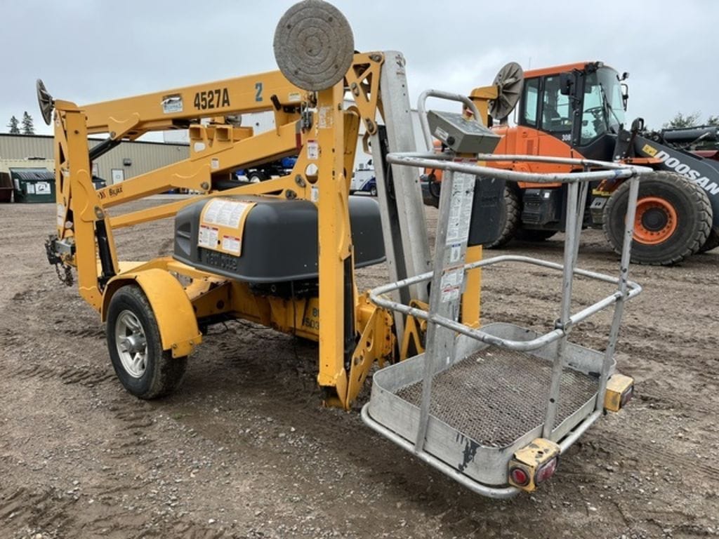 2015 Haulotte 4527A Equipment Image0