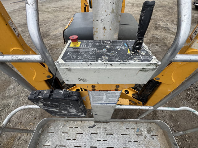 Image of Haulotte 55XA equipment image 3