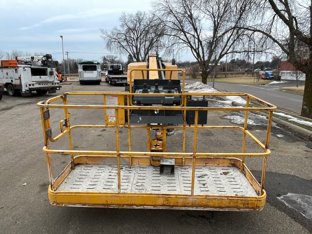 Image of Haulotte HT61RT equipment image 1