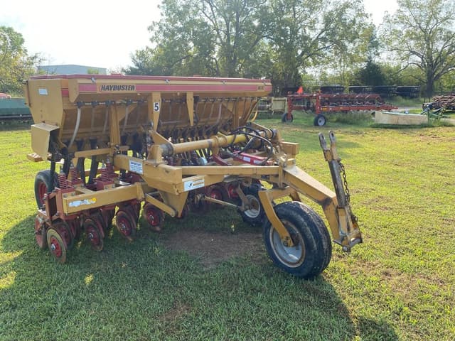 Image of Haybuster 107C equipment image 3