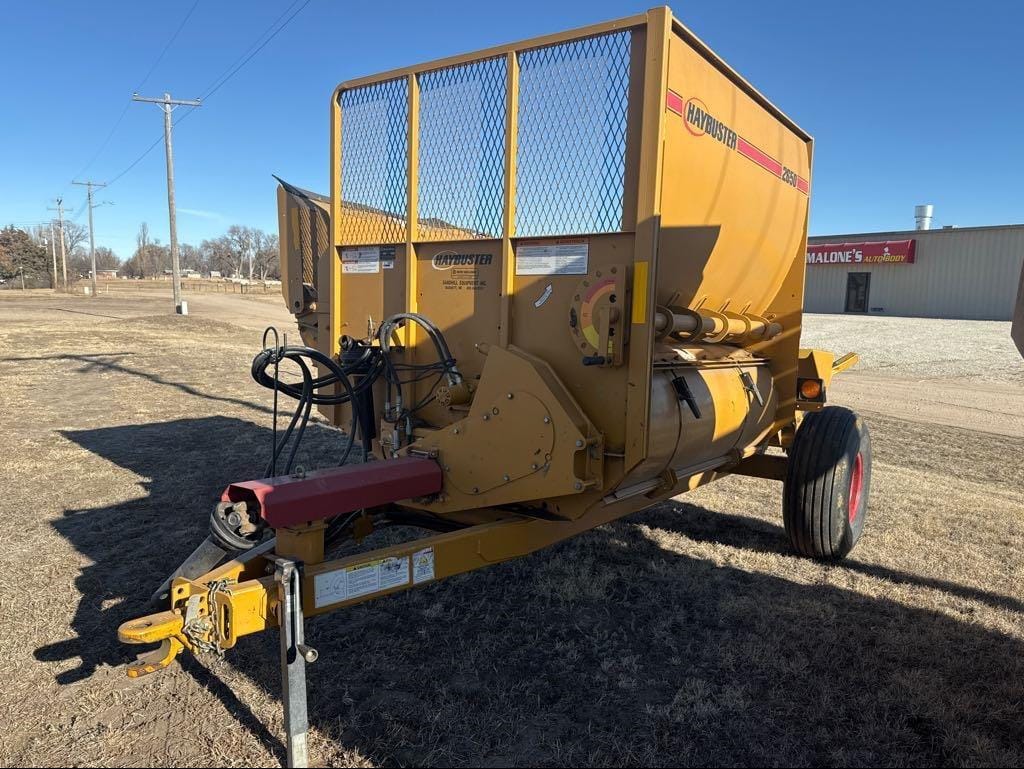 2015 Haybuster 2650 Equipment Image0