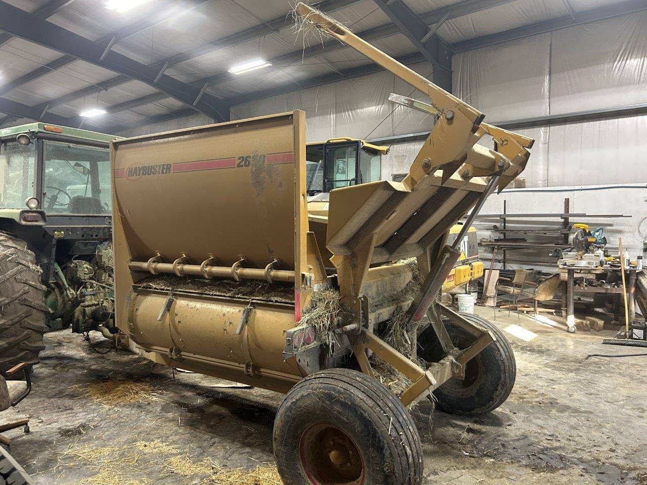 2015 Haybuster 2650 Equipment Image0