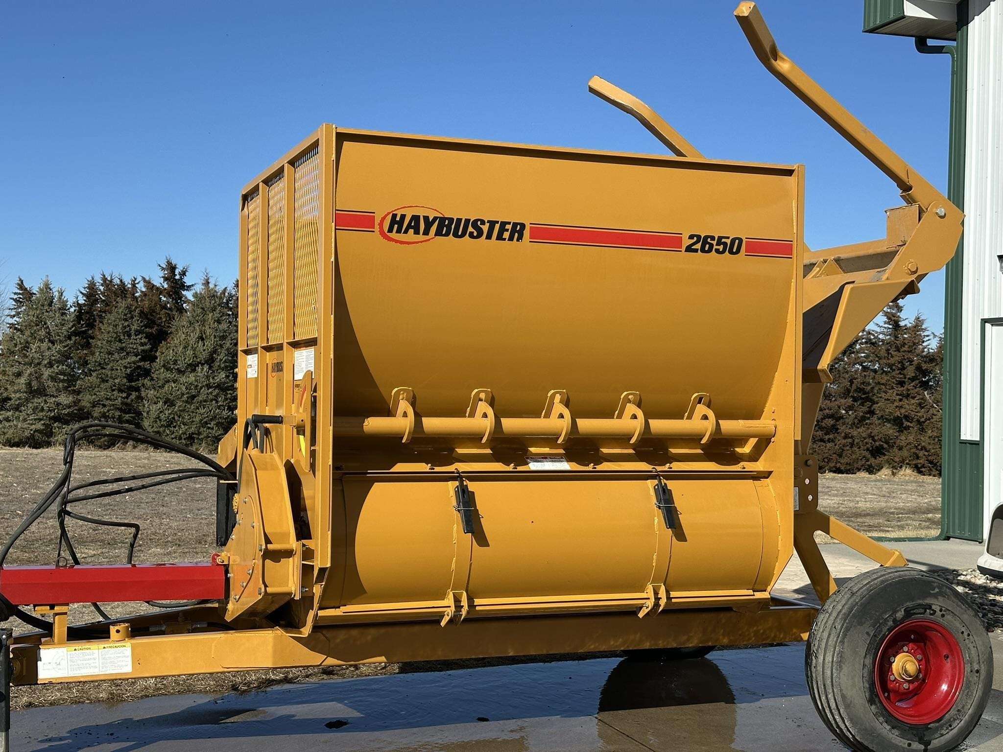 2015 Haybuster 2650 Equipment Image0