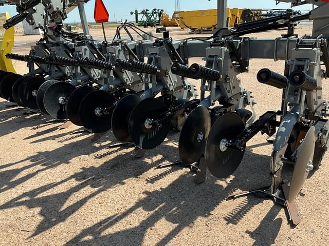 Image of Hiniker 6000 equipment image 3