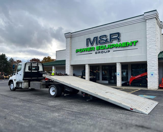 Image of Hino 258 equipment image 1