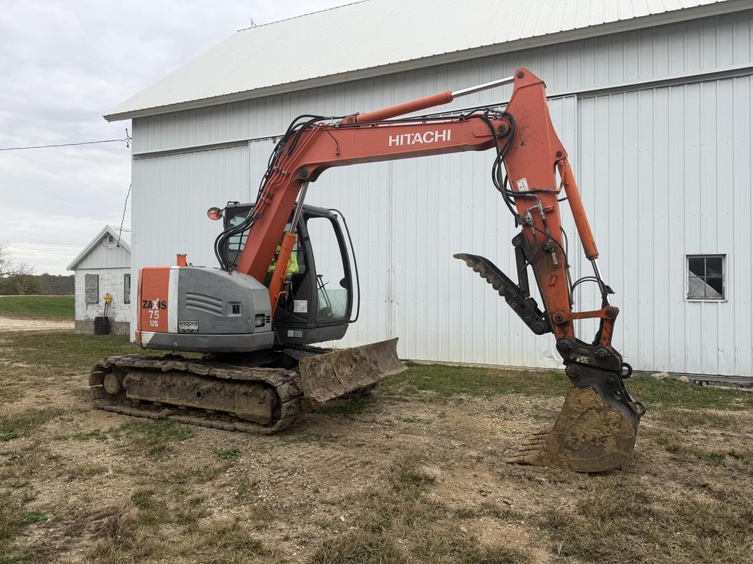 Image of Hitachi ZX75US Primary image