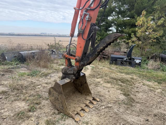 Image of Hitachi ZX75US equipment image 2