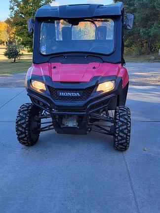 Image of Honda Pioneer 700-4 equipment image 3