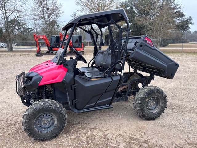 Image of Honda Pioneer 700 equipment image 4