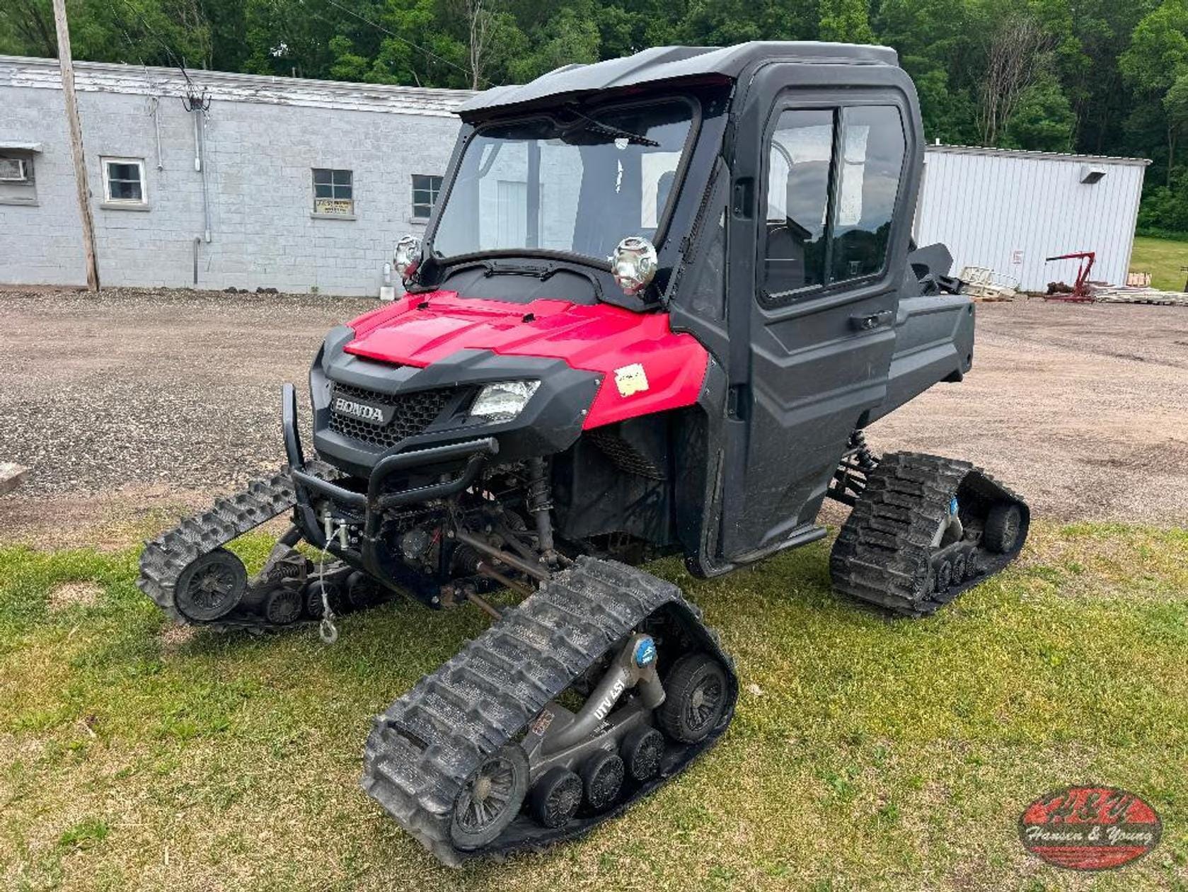 2015 Honda Pioneer 700 Equipment Image0