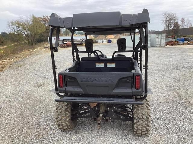 Image of Honda Pioneer 700 equipment image 3