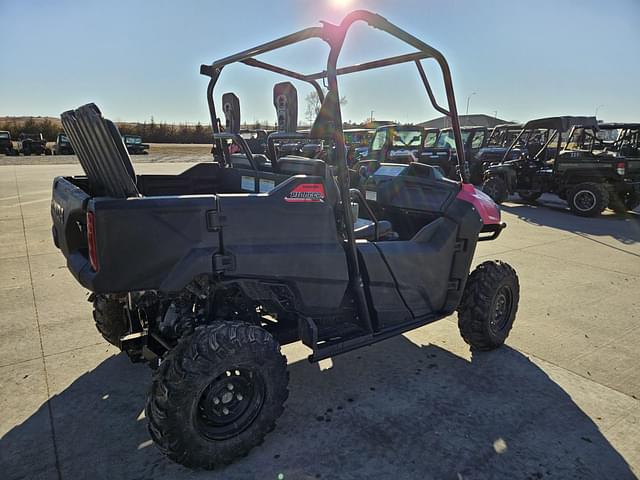 Image of Honda Pioneer equipment image 2