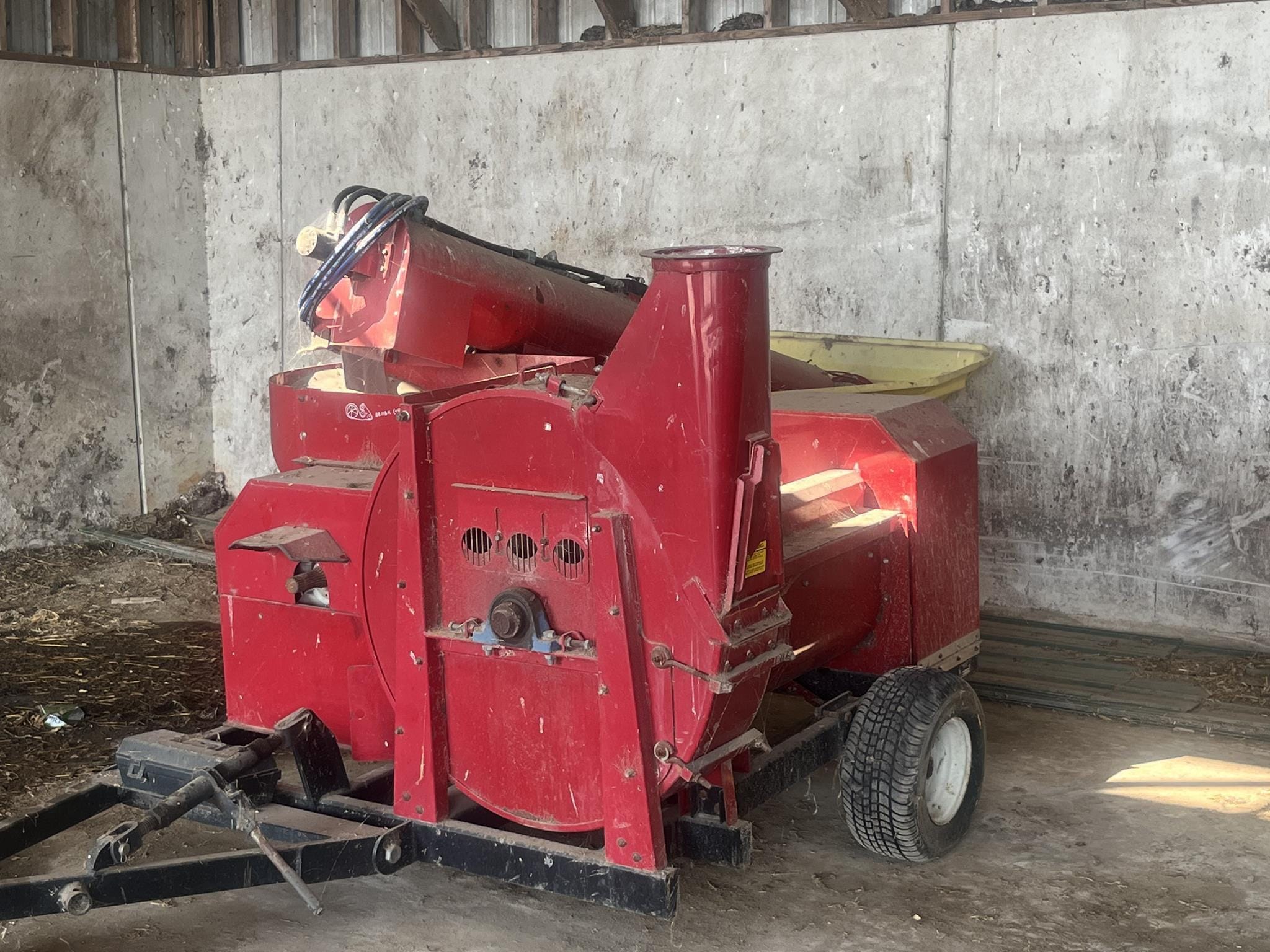 2015 Horning Shredder 340 Equipment Image0