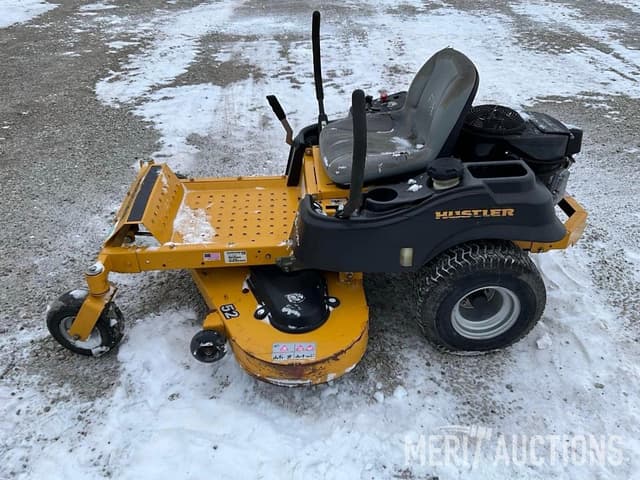 Image of Hustler Raptor equipment image 1