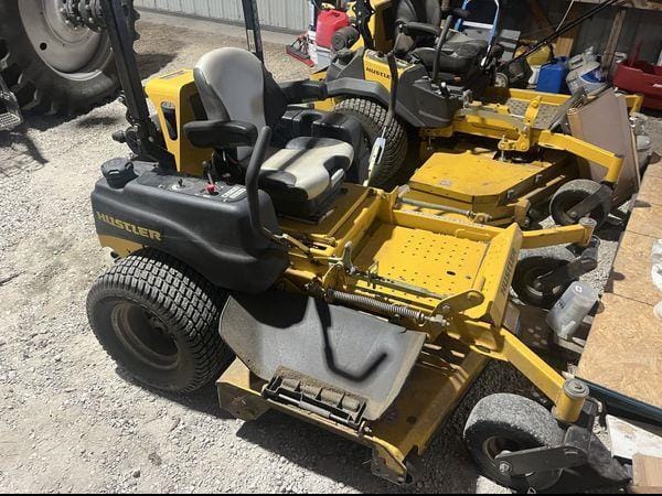 2015 Hustler Super Z Equipment Image0