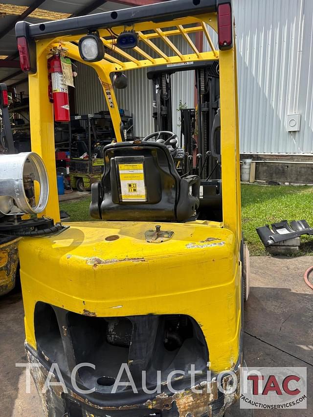 Image of Hyster S60FT equipment image 4
