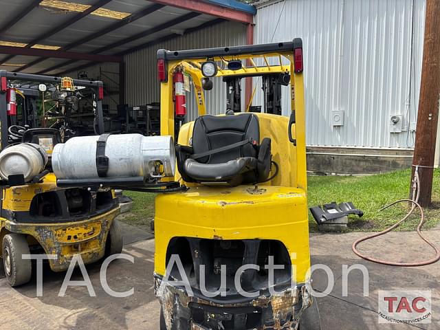 Image of Hyster S60FT equipment image 2