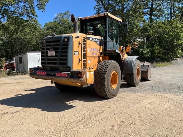 Image of Hyundai HL757-9A equipment image 4