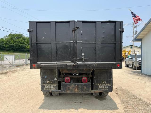 Image of International 4300 equipment image 3