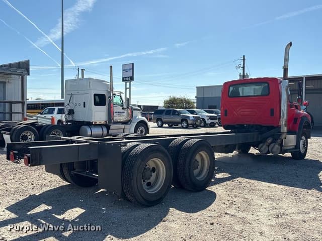 Image of International 7600 equipment image 4