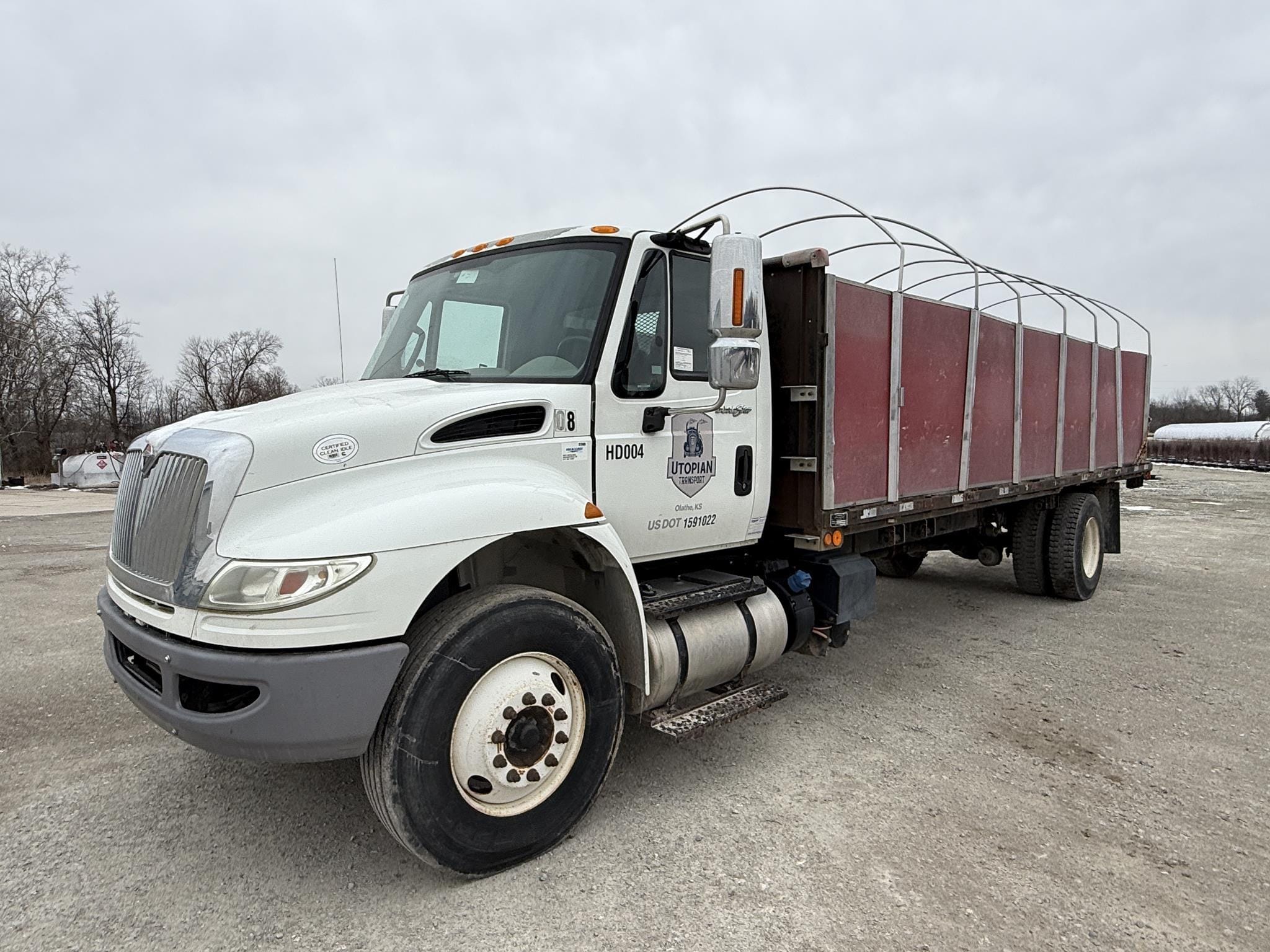2015 International Durastar 4300 Equipment Image0