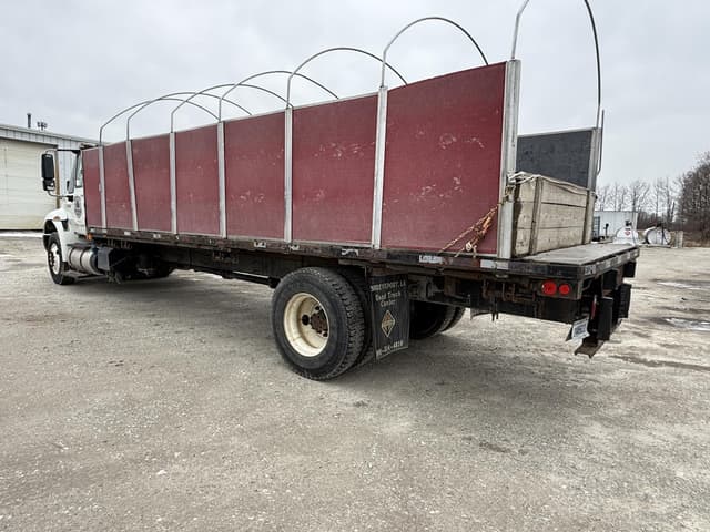 Image of International Durastar 4300 equipment image 3