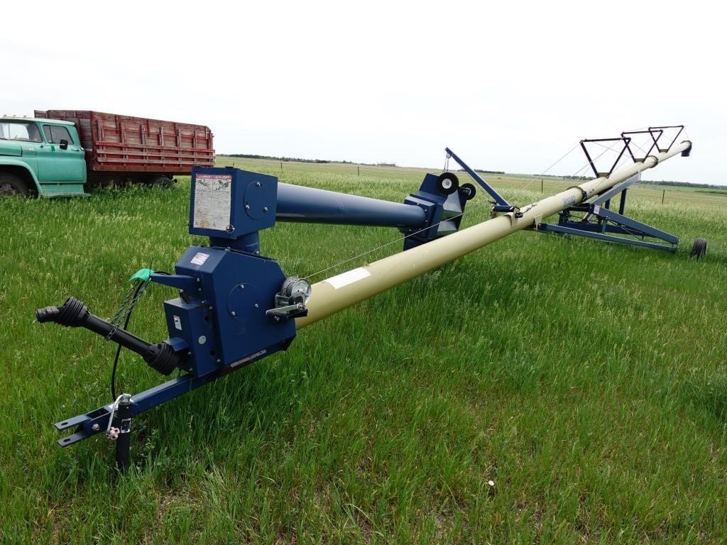 2015 Harvest International H1062 Equipment Image0