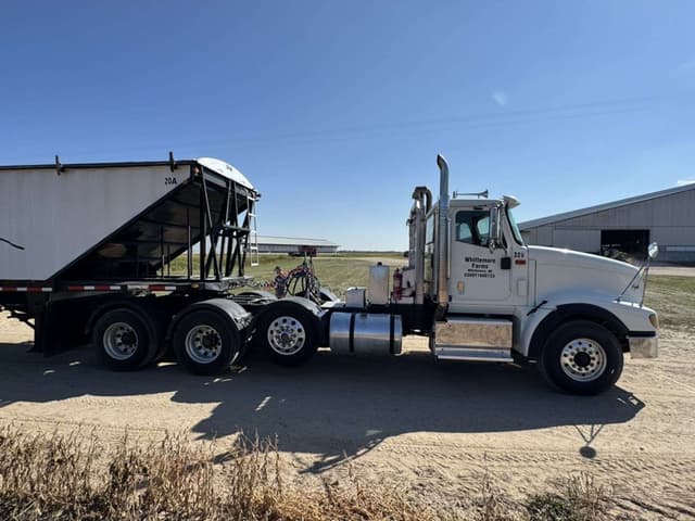 Image of International 5900i equipment image 4