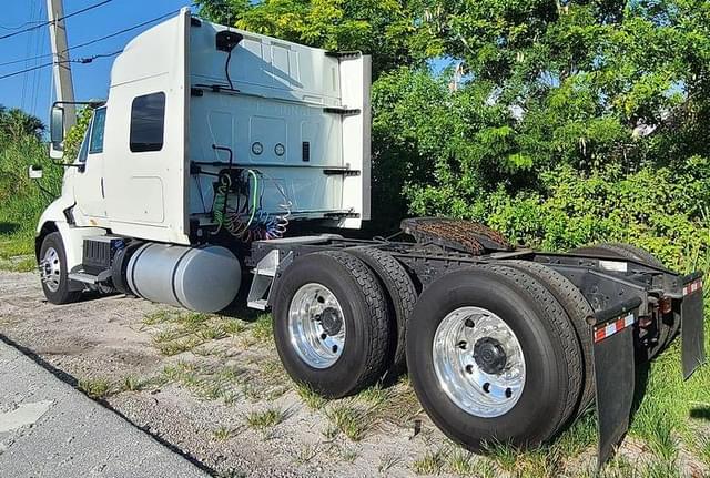 Image of International ProStar+ 113 equipment image 1