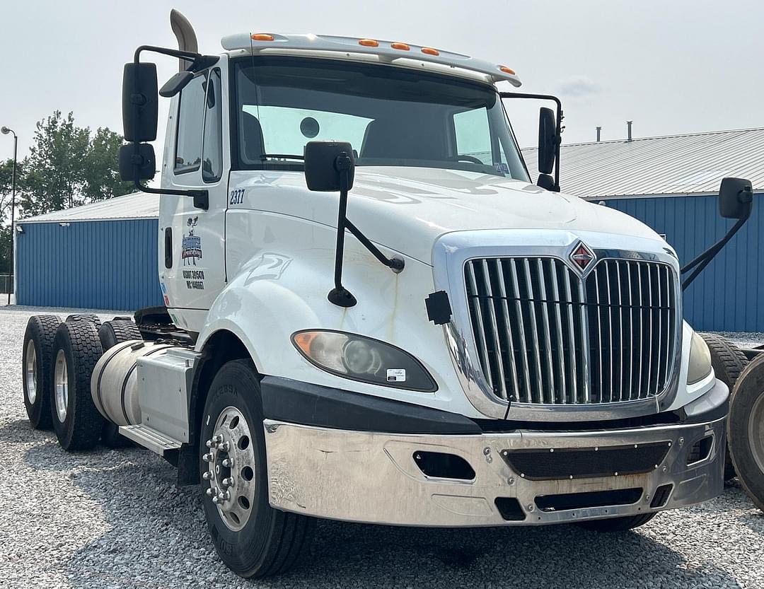 Image of International ProStar 122 Primary image