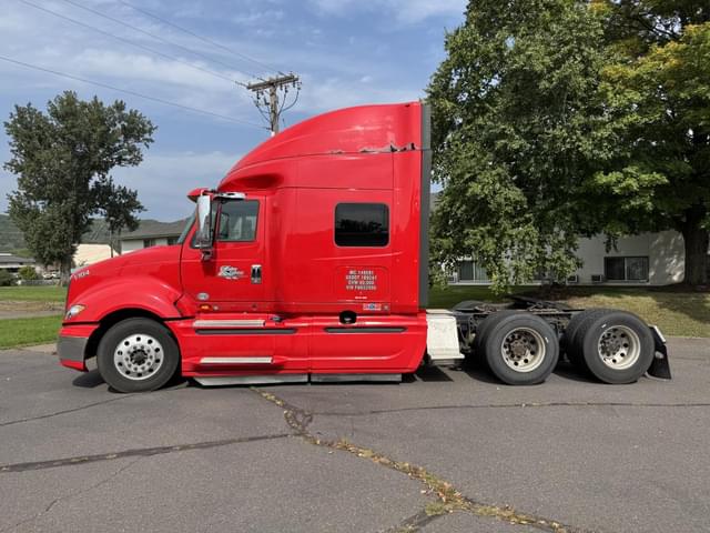 Image of International ProStar Plus 122 equipment image 1