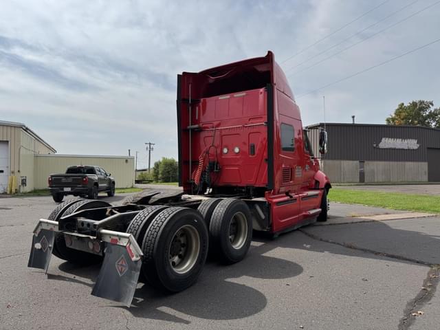 Image of International ProStar Plus 122 equipment image 4