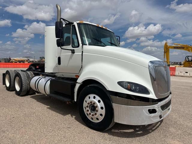 Image of International ProStar equipment image 2