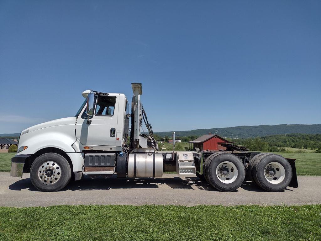 2015 International ProStar Plus 122 Equipment Image0
