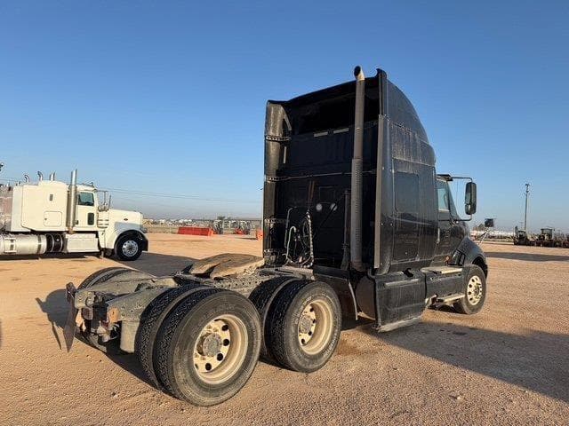 Image of International ProStar equipment image 4