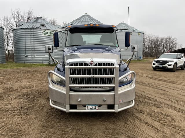 Image of International ProStar equipment image 2