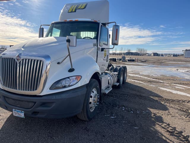 Image of International ProStar equipment image 2