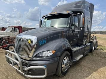 Main image International ProStar Plus 122