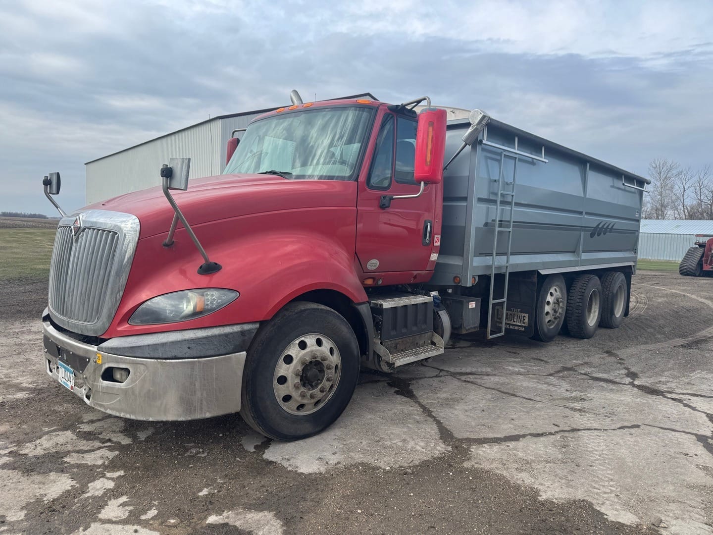2015 International ProStar Equipment Image0