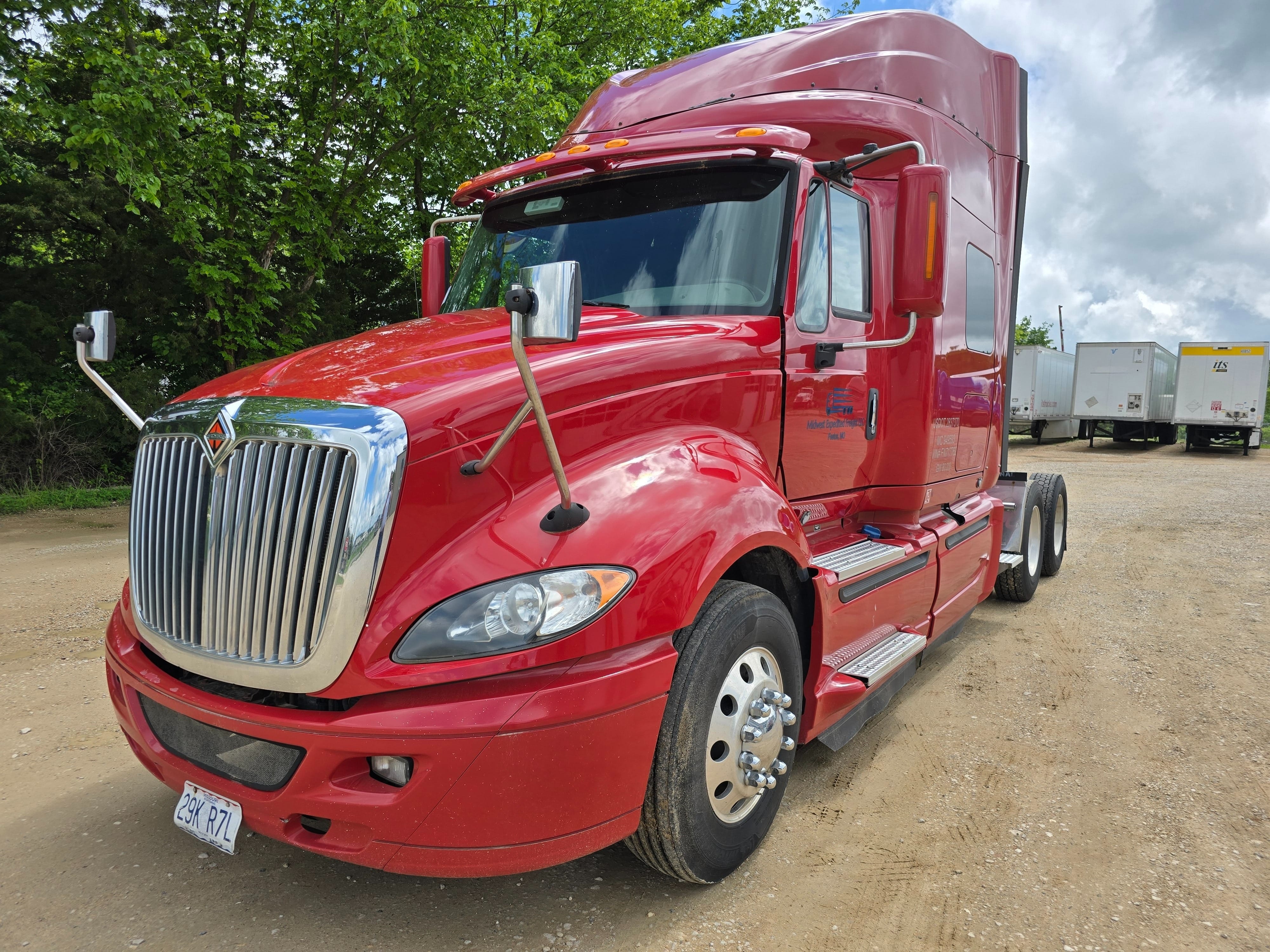 2015 International ProStar Equipment Image0