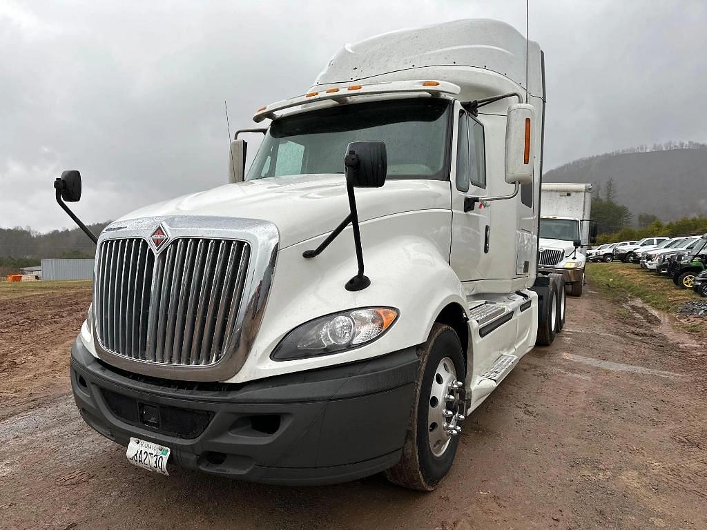 Image of International ProStar Primary image