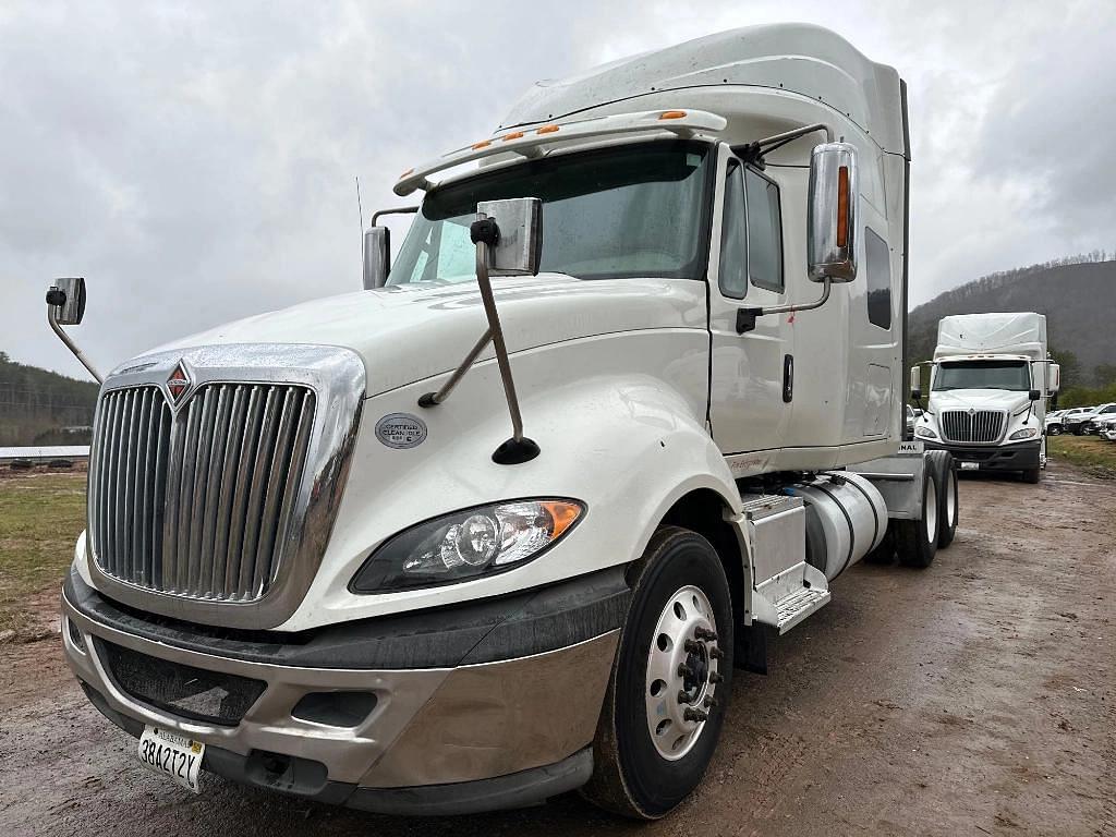Image of International ProStar Primary image