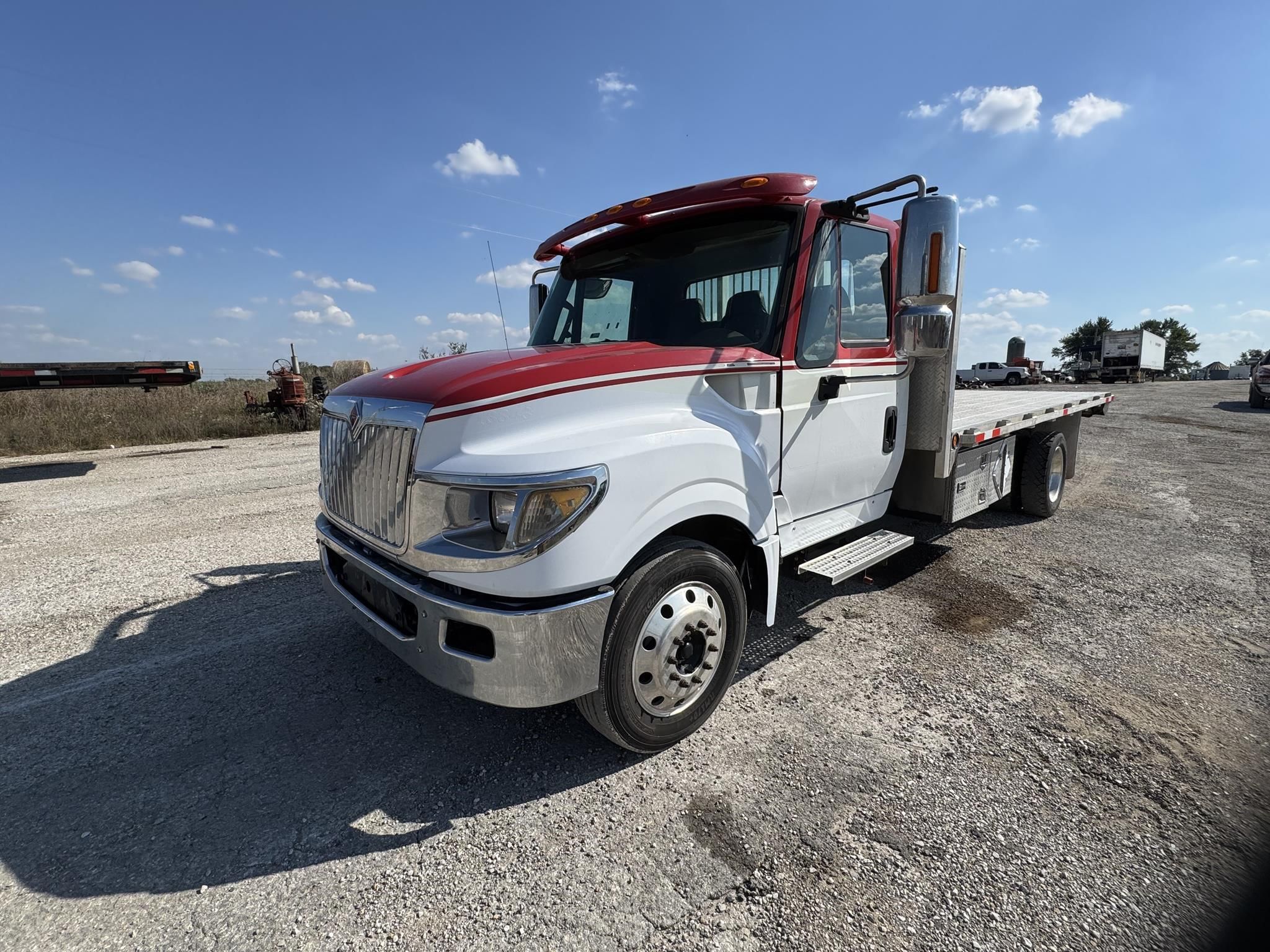 2015 International TerraStar Equipment Image0