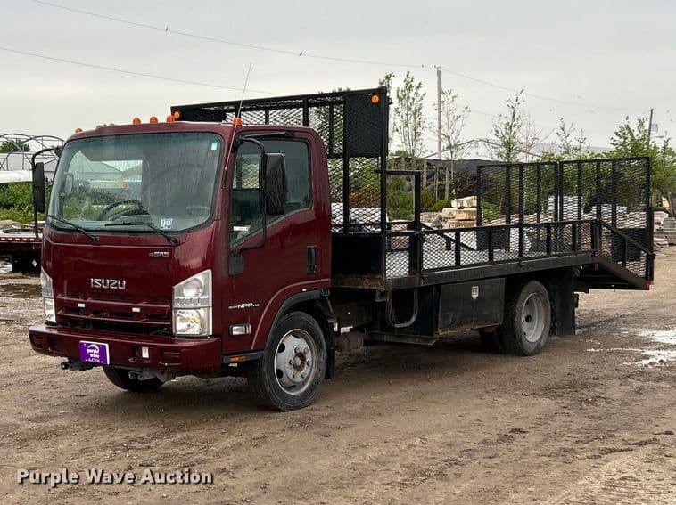 Image of Isuzu NPR-HD Primary image
