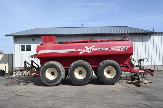 Image of Jamesway 6200 equipment image 1