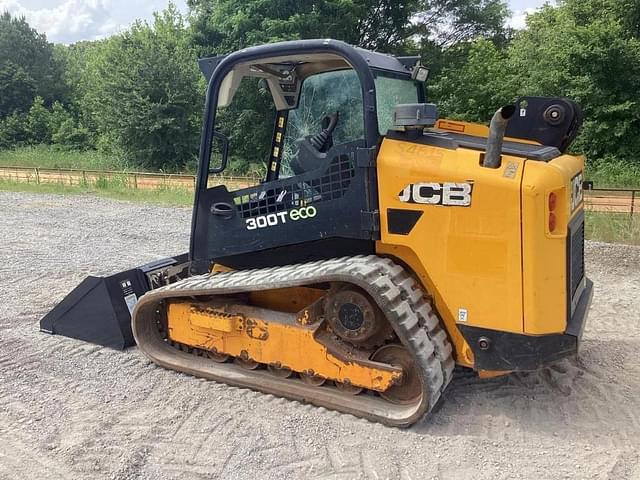 Image of JCB 300T equipment image 2