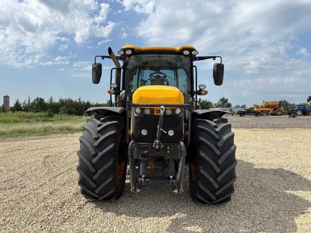 Image of JCB Fastrac 4220 equipment image 1