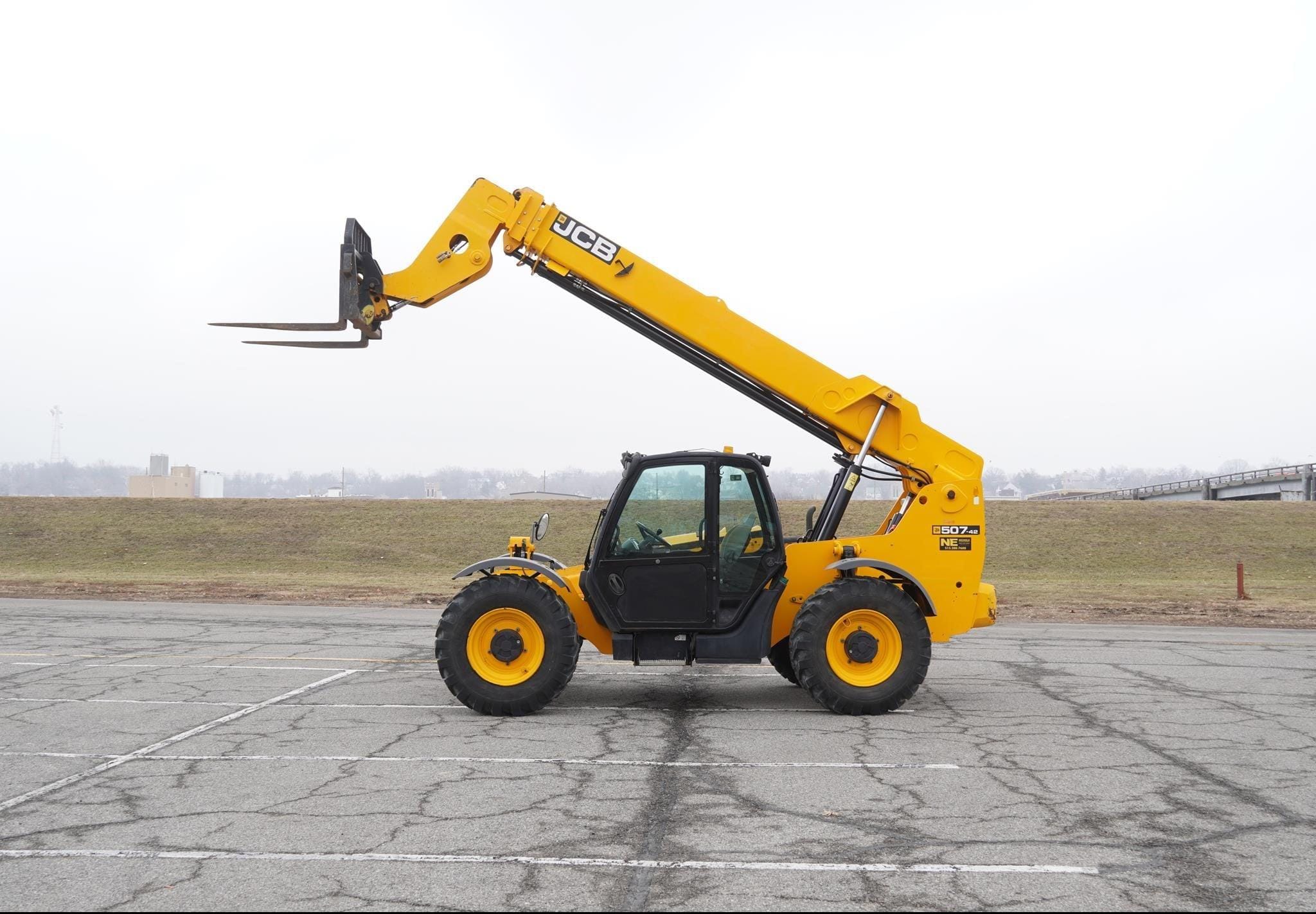 2015 JCB 507-42 Equipment Image0