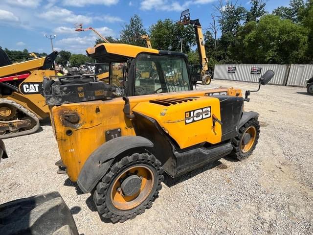 Image of JCB 525-60 equipment image 4